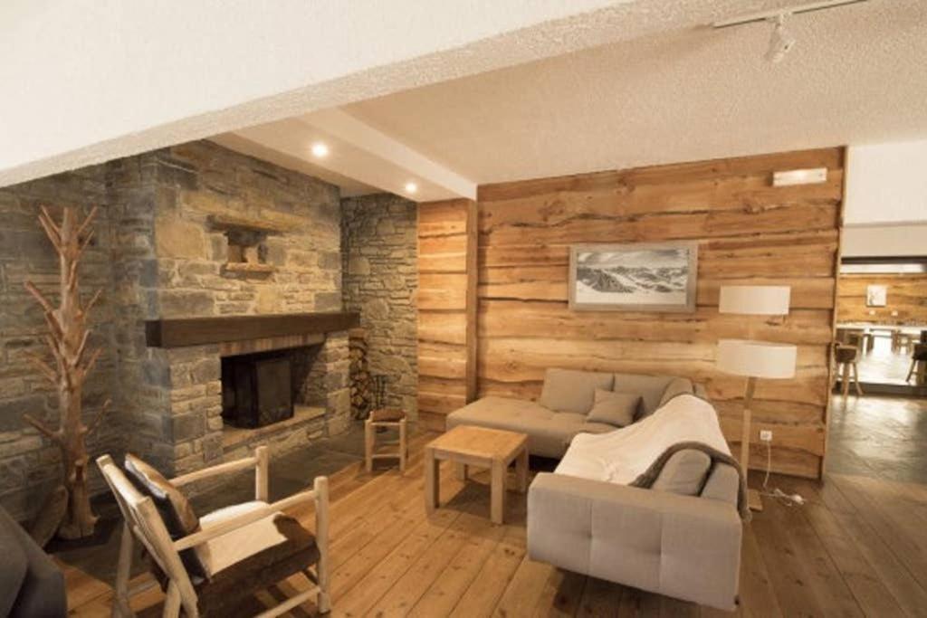 Le Repere Du Cerf T2 Residence Royal Milan St Lary Soulan サン・ラリー・スラン エクステリア 写真